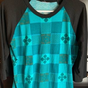 Lularoe Randy tee, 3/4 sleeve, green and black print. Size M
